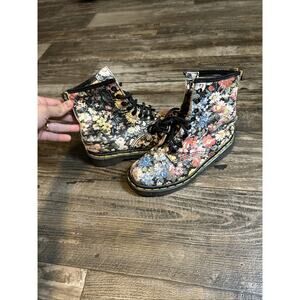 RARE VTG Dr. Martens Dark Floral Lace Up Eyelet Boot Women S Us 5 UK 3